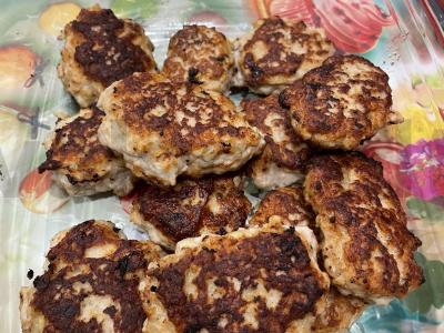 Kiaulienos kotletai pagrindine nuotrauka