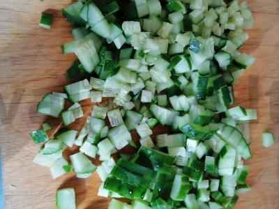 Krabų salotas su stambia druska Žingsnis 1