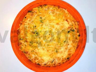 Sultinga cukinijų apkepas su švelniu sūriu pagrindine nuotrauka