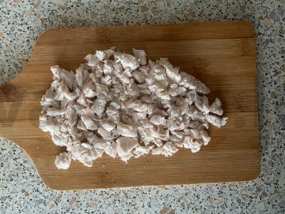 Salotas „Greta“ su krabų mėsa ir kalakutiena Žingsnis 6