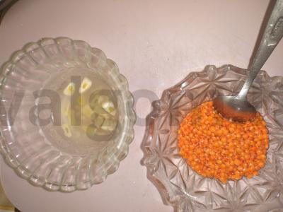 Salotos su lęšiais, pomidorais ir agurkais Žingsnis 3