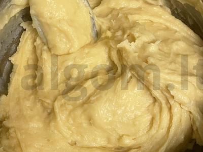 Namų eklerai su kondensuotu pienu Žingsnis 6