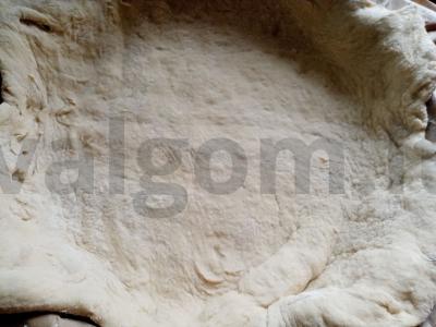 Kvietinių miltų pyragas su obuolių uogiene Žingsnis 8