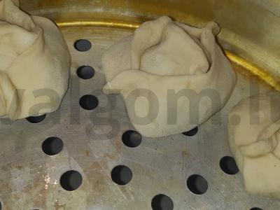 Skaniausi mantai su mėsa ir smulkinta bulve Žingsnis 4