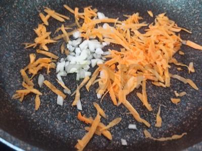 Kvapni padažas prie košės Žingsnis 1