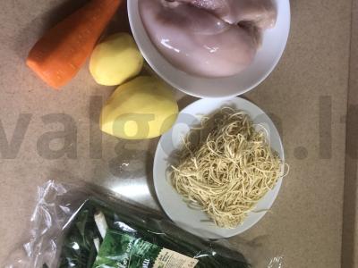 Vaikų sriuba su makaronais Žingsnis 1