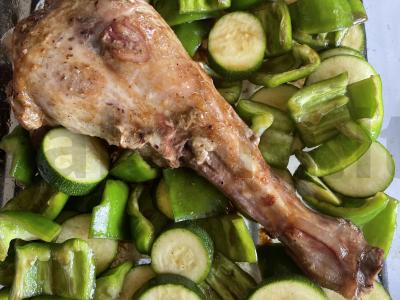 Kalakutiena, kepta su paprikomis ir cukinijomis Žingsnis 5