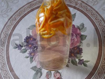 Kvapni tinktūra iš apelsinų žievelių Žingsnis 4