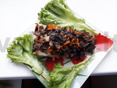 Menkių filė su grybų kepurėle pagrindine nuotrauka