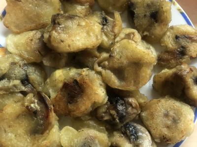 Švelnūs pievagrybiai su sojų padažu tešloje pagrindine nuotrauka