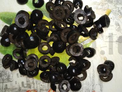 Daržovių salotas su vištiena, sirtaikiu ir alyvuogėmis Žingsnis 6