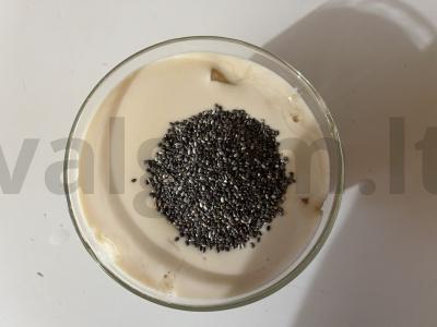 Pudingas su karamelizuotais ananasais ir riebia grietine Žingsnis 4