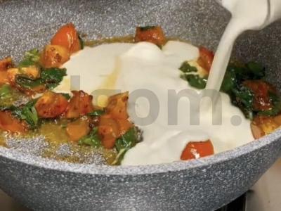 Lašiša grietinėlės padaže Žingsnis 3