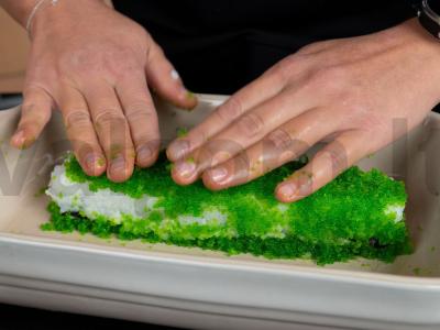 Kepti ritinėliai su lašiša ir krabų lazdelėmis Žingsnis 5