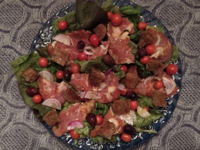 Salotas su sūrio dešra ir sausainiais Žingsnis 6