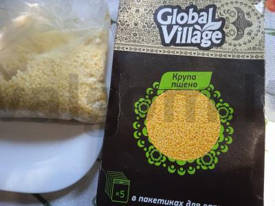 Saldus dubuo su grikiais, cukatais, vaisiais ir uogomis Žingsnis 1