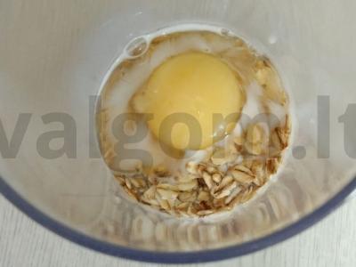 Avižų blynas su bananų įdaru Žingsnis 1