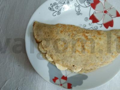 Avižų blynas su bananų įdaru pagrindine nuotrauka