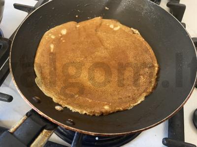 Purūs blynai su šviežiais mielėmis kaip pas močiutę Žingsnis 12