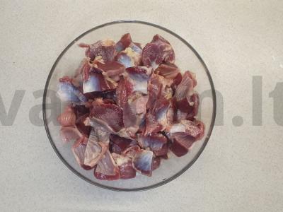 Vištienos vidaus organai kokosų piene Žingsnis 1