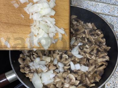 Padažas „Grybų beprotybė“ Žingsnis 4