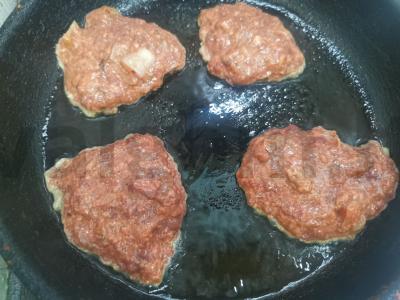 Vištienos kepenėlių „Švelnumo“ kotletai Žingsnis 10