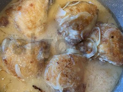 Vištienos šlaunelės su padažu Žingsnis 5