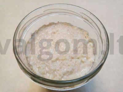 Sotūs urbeč iš anakardžių su medumi ir kokosų aliejumi pagrindine nuotrauka