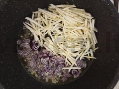 Vištienos terinas su šonine ir imbieru Žingsnis 4