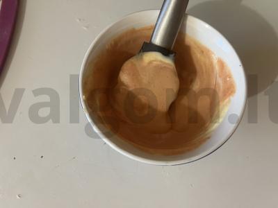 Skani pica su traškia mocarelos plutele Žingsnis 3