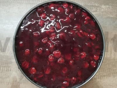 Ryškus sūrio pyragas su vyšnių glajumi Žingsnis 4