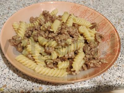 Faršas su makaronais pagrindine nuotrauka