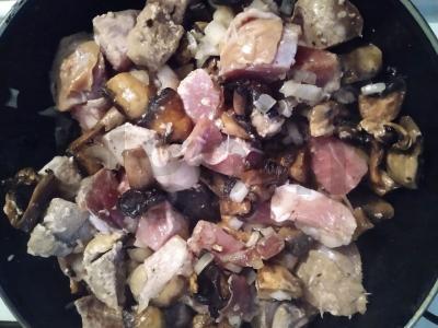 Mėsos troškinys grietinėlėje Žingsnis 2