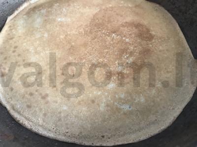 Švelnūs blynai su mėsos įdaru Žingsnis 6