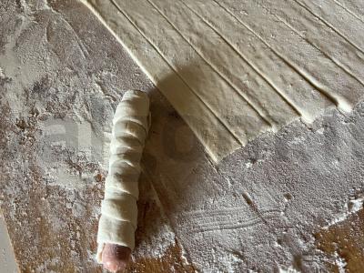 Rudais dešrelės sluoksniuotame mieliniame tešloje Žingsnis 5