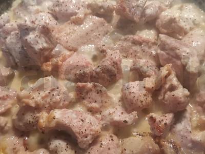 Švelni kiauliena grietinėje Žingsnis 3