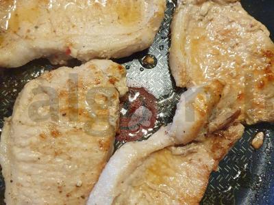 Kiaulienos kepsnys su balzaminiu padažu Žingsnis 3