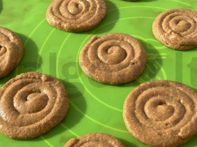 Šokoladiniai sausainiai-sandvičiai Žingsnis 3