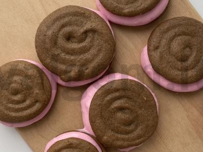 Šokoladiniai sausainiai-sandvičiai Žingsnis 7