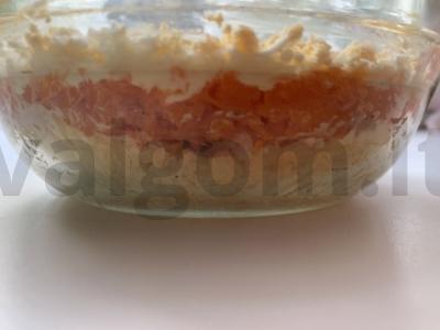 Salotas „Mimoza“ su silpnai sūdyta lašiša Žingsnis 4