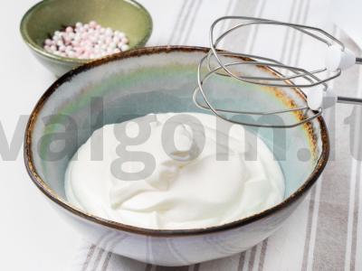 Velykinis tortas-kulichas Žingsnis 2