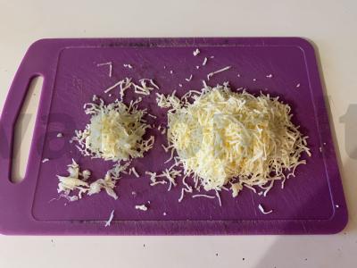 Krustingi česnakiniai sumuštiniai su šprotų Žingsnis 3