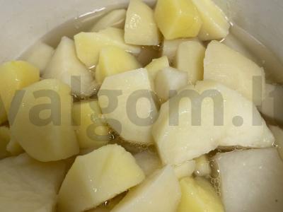 Grybų sriuba-pyragas vištienos sultinyje Žingsnis 1