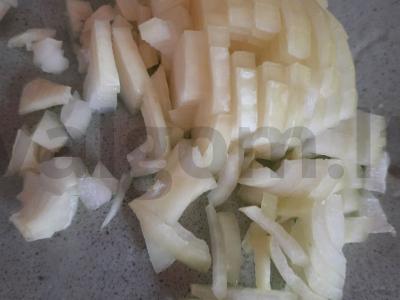 Sriuba su meatballs, makaronais ir šviežiais žalumynais Žingsnis 5