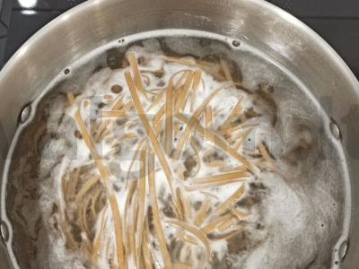 Grikių makaronai su daržovėmis ir sezamu Žingsnis 3