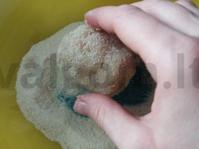 Krevetės iš menkės džiūvėsėliuose Žingsnis 3