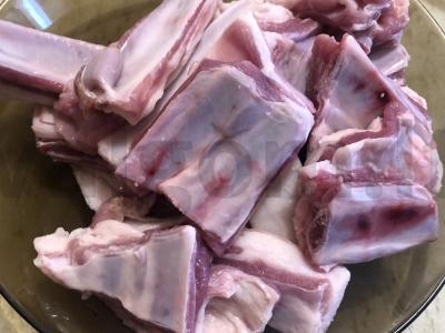 Avinžirnių šonkauliai obuolių sultyse Žingsnis 1