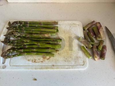 Asparagų garnyras su česnaku Žingsnis 2