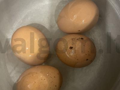 Sotūs sūrio salotos Žingsnis 1