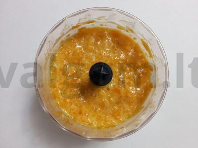 Švelnus pyragas su džiovintomis abrikosais Žingsnis 2